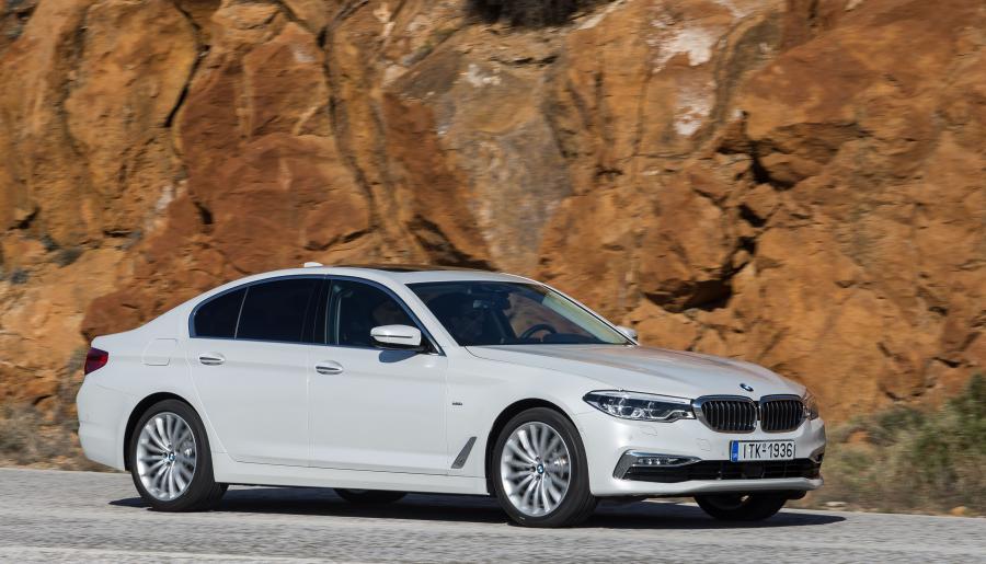  BMW 520d Sedan Luxury Line 2017 года  (WW) (фото 40 из 42)